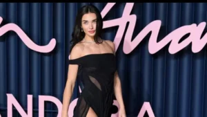 جوائز الموضة البريطانية 2025: أبرز 7 فائزين وإطلالات تبرز التنوع والابتكار في الأزياء